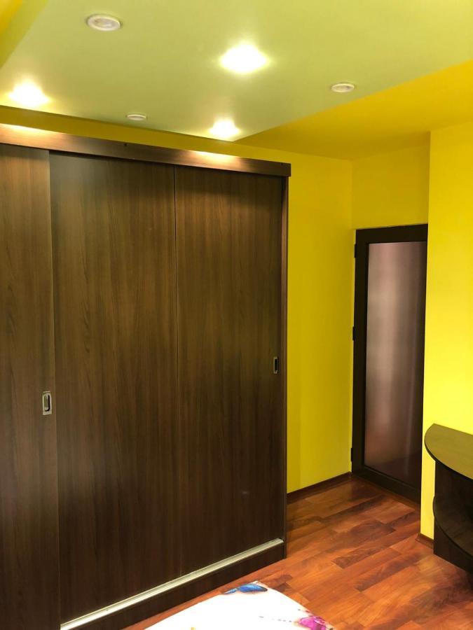 Clau Apartment Galaţi Екстериор снимка