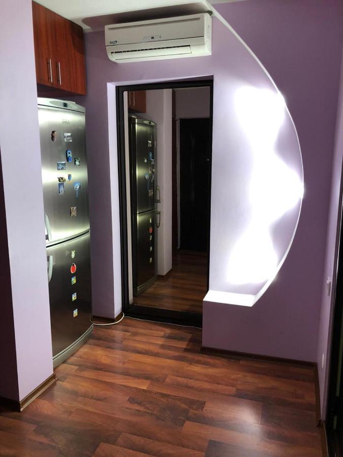 Clau Apartment Galaţi Екстериор снимка